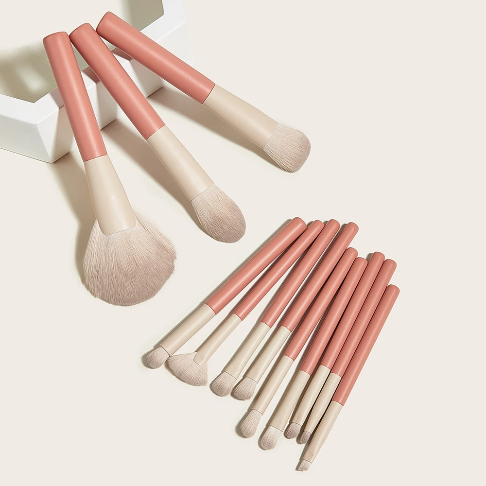 

Custom Logo High Quality Nude Pink Handle Fluffy Makeup Brushes Set 2021 12pcs Hot Selling Best Quality Make Up Brushes