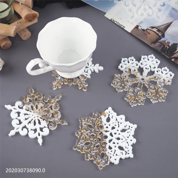 

Y1416 Shiny 4 different pattern snowflake shape silicone resin coaster molds for DIY, White