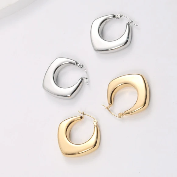 

Fashion Stainless Steel Jewelry 18K Gold Geometric Square Smooth Surface Hollow Earrings