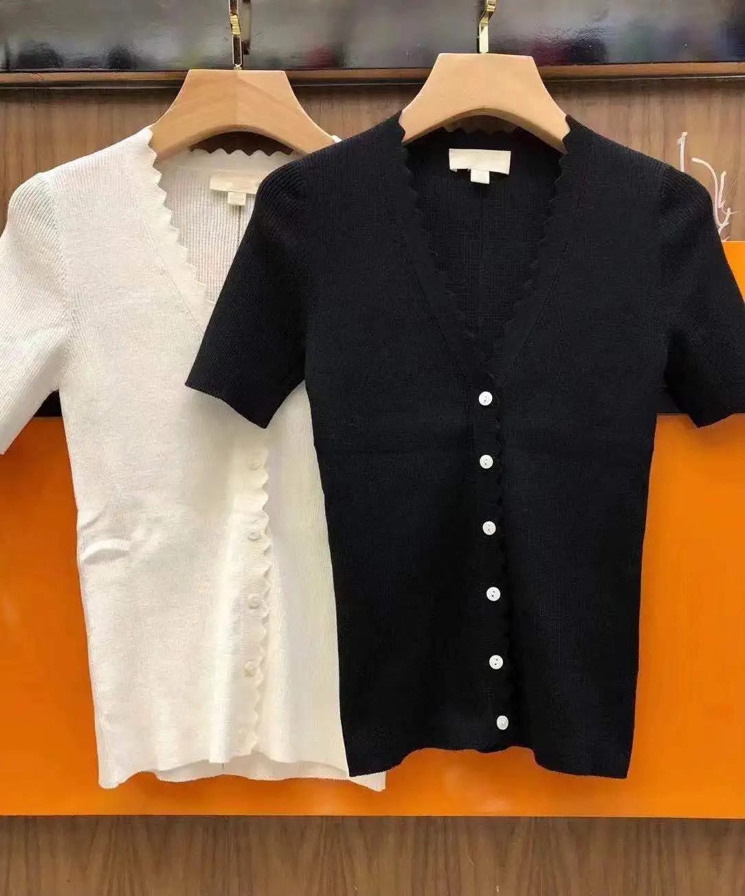 

Women TShirts V-Neck Short Summer Knitted Short-Sleeved Cardigan Women's Casual T-Shirt Top Crop