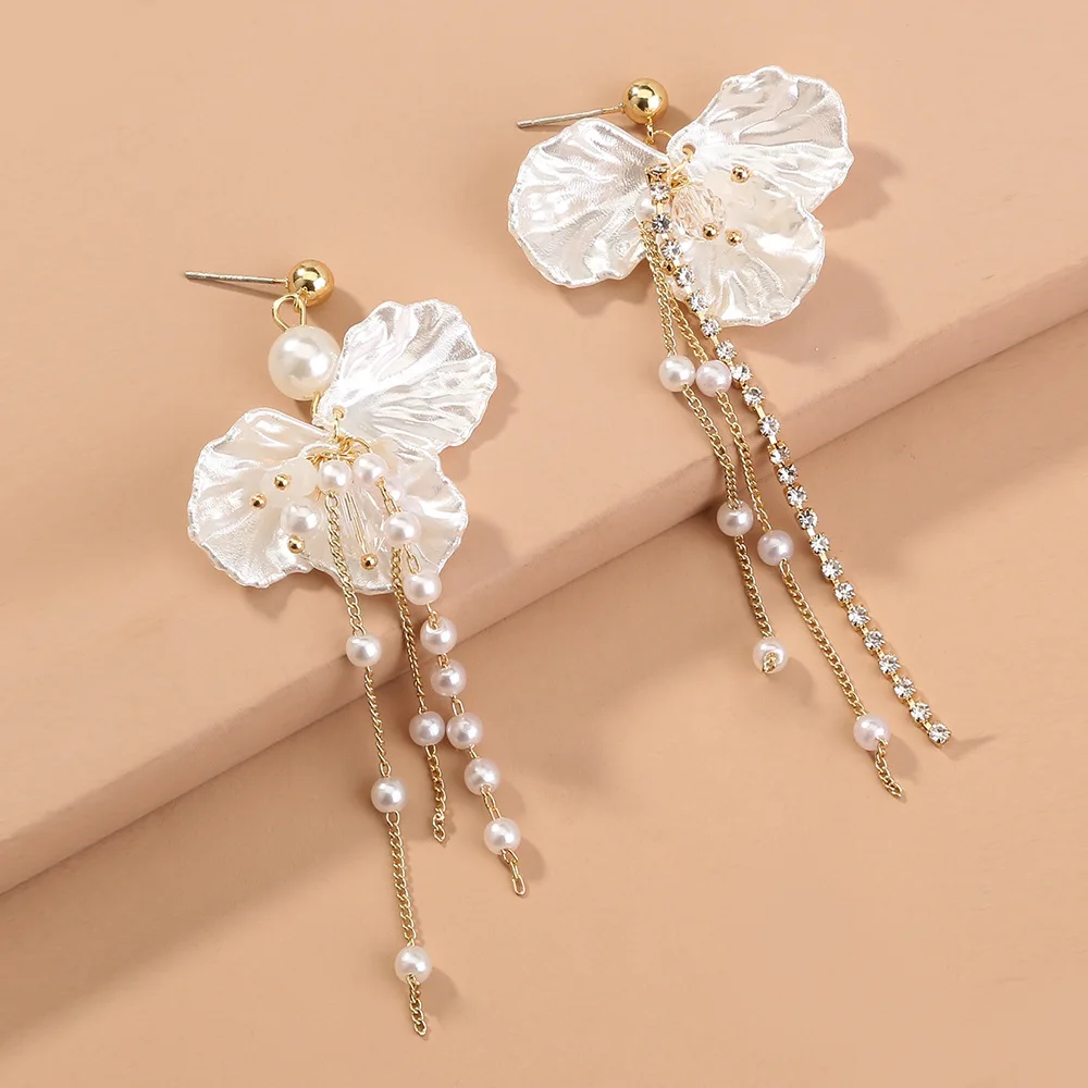 

Tixu designer jewelry famous brands long tassel earrings with shell petals and pearl inlaid with diamond chain, Gold color