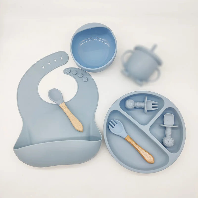 

Wholesale Customized Waterproof Silicone Baby Bib Soft BPA Free Reusable Rubber Silicone Placemat Plate Bowl Feeding Set