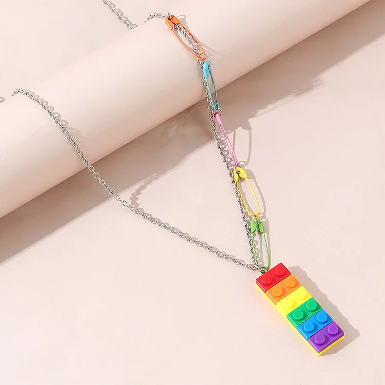 

Chic Multicolor Thin Link Chain Paperclip Necklace Colorful Acrylic Geometric Rectangle Pendant Necklace, Picture color