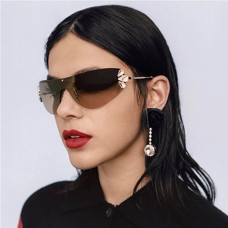 

SKYWAY Streetwear Glasses Ready Ship High End Luxurious Women Frameless One Piece Lens Diamond Sunglasses