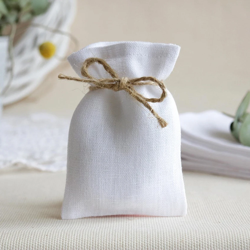 

Personalized Print Linen Cotton Drawstring Gift Bags Custom Logo Jewelry Packaging Pouches Chic White Wedding Favor Bags, Customized
