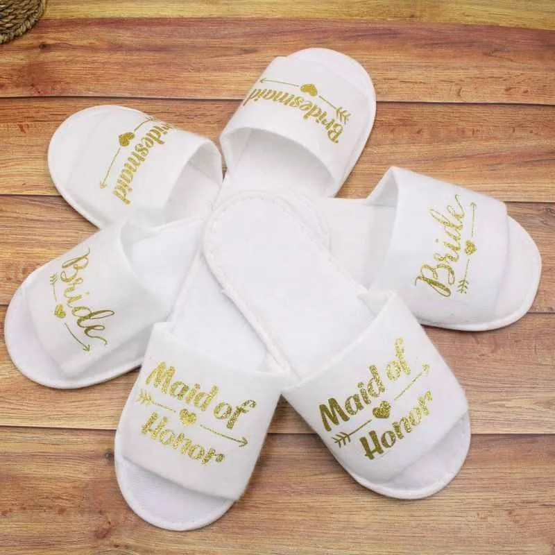 

Wedding Decor 1 Pair Team Bride To Be Bridesmaid Spa Soft Slippers for Bridal Shower Hen Night Bachelorette Party Favors Gifts