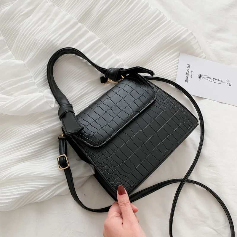 

2021 trendy high quality shoulder long strip luxury women's handbag