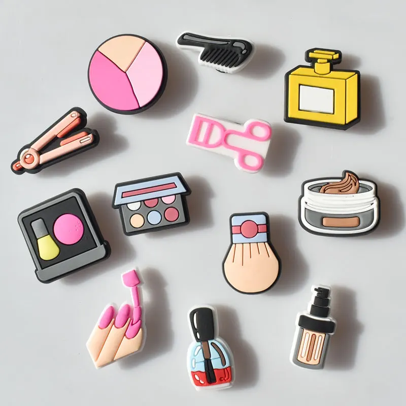 

2021 Wholesale Cute Cartoon Makeup Lipstick Custom Designer Luxurious PVC Decoration Charms Gift for Crocs Shoes Sandals, Pictures shown