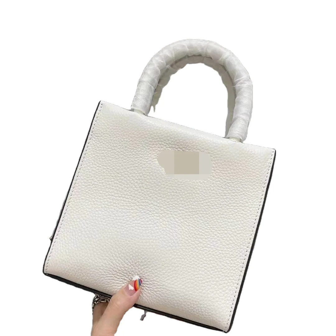 

COC new women's handbag piano score bag simple and versatile high-end luxury designer advanced elegant trend one shoulder