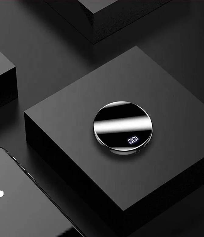 

Factory OEM portable high capacity charger mini round mirror power bank