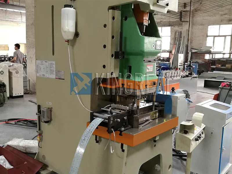 linear metal ceiling carrier punching forming machine production line