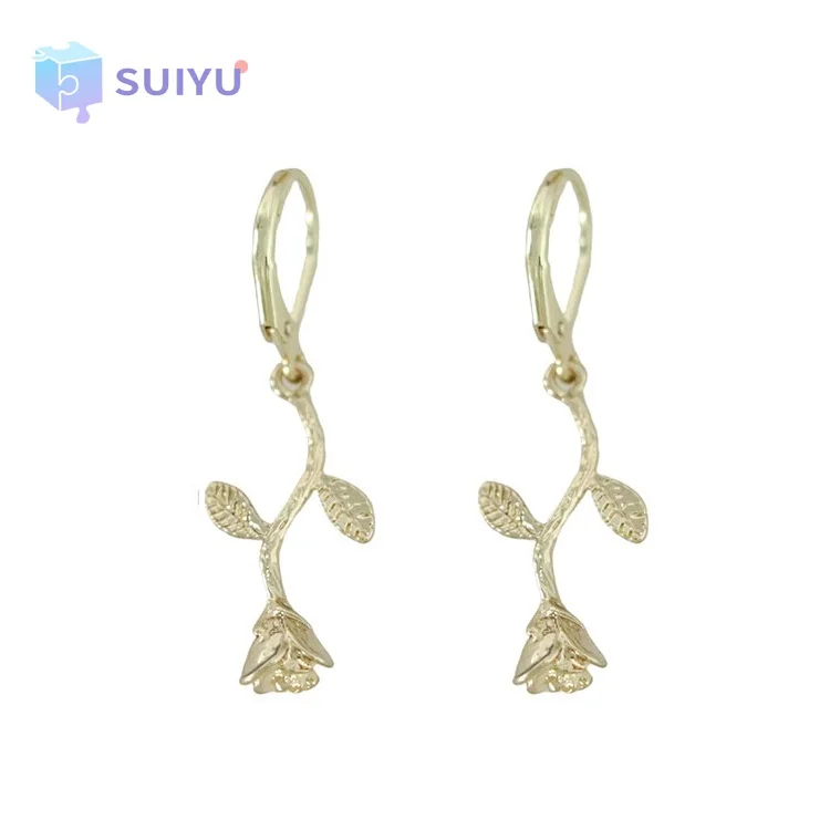 

High Quality French Retro Golden Rose Flower Alloy Charms Earrings Vintage Sculptural Rose Alloy Twisted Hoop Earrings, Golden color