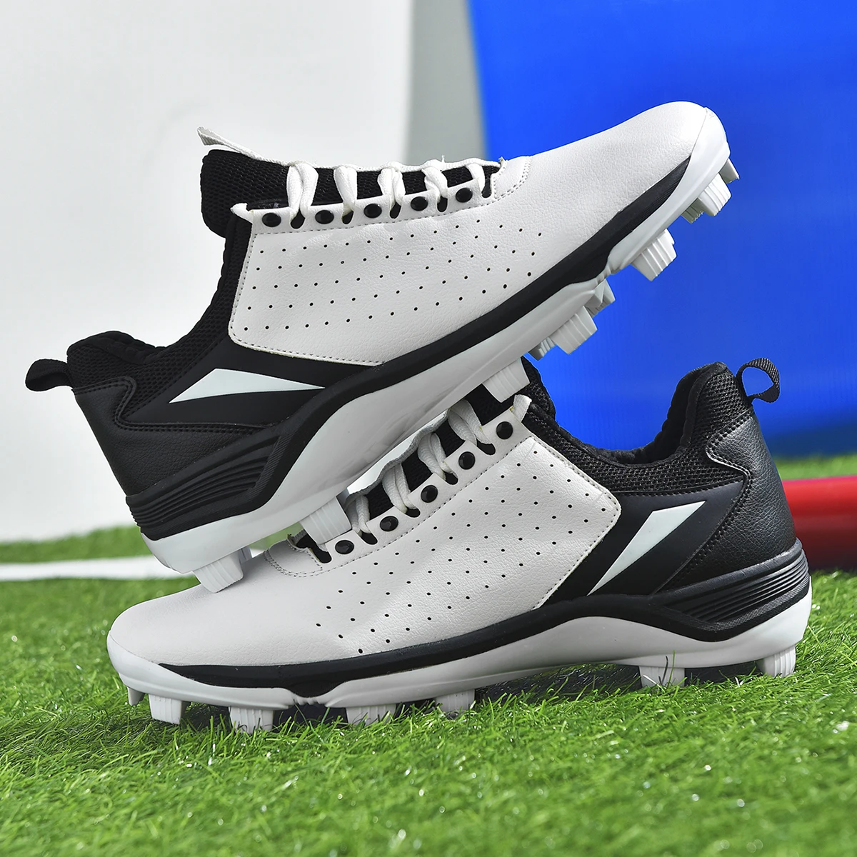 

Hot Sale Professional Baseball Special Enhanced Grip Baseball Sports Shoe Charms Turf Baseball Shoes Cleats