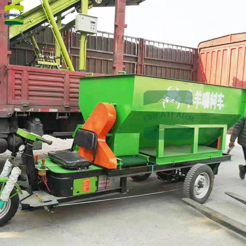 Factory made Farm Feeding Cart Factory direct spreader Electric three-wheel spreader