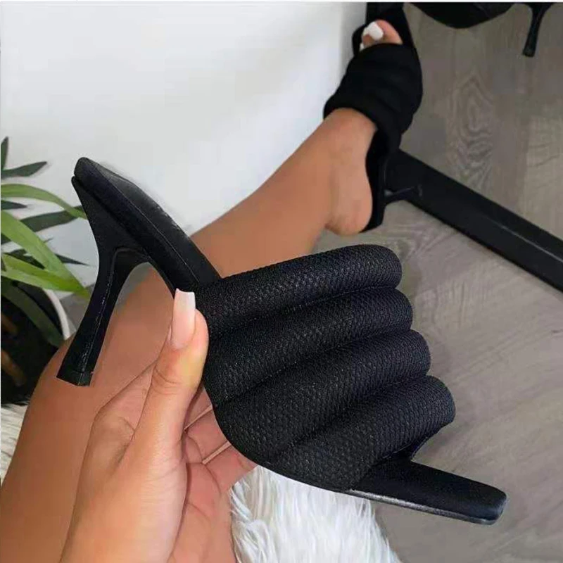 

2020 fashion versatile high heeled women's sandals, size 35-41