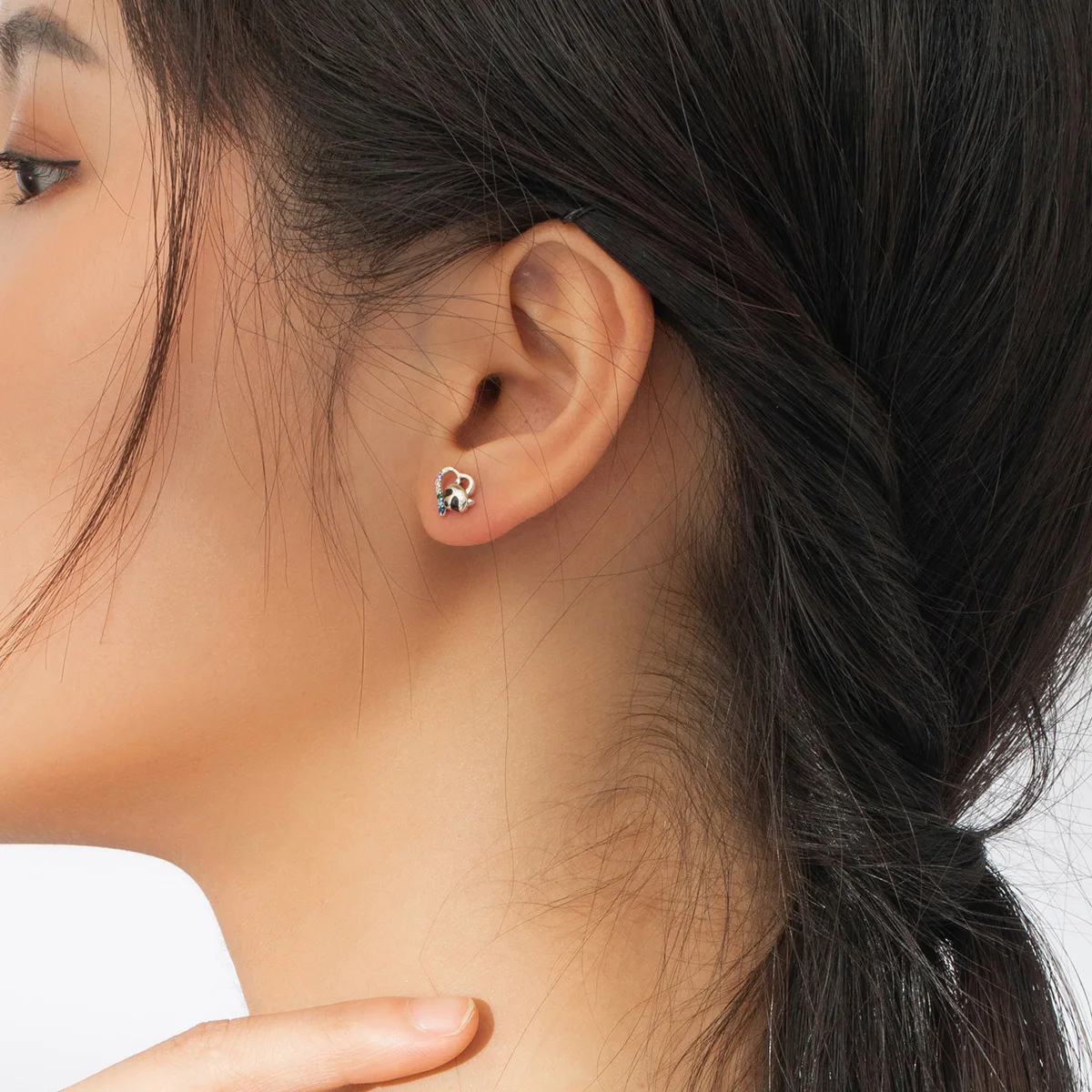 

Simple Women Jewelry Enamel Raccoon Jewelry Heart-shape Earring 925 Sterling Silver