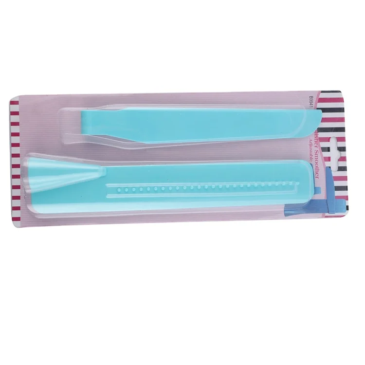 

Hot Sale OEM DIY 3D Kitchen Accessories Two Sides Multifunction Blade Plastic Pastry Icing Dough Cutter For Cake Decoration