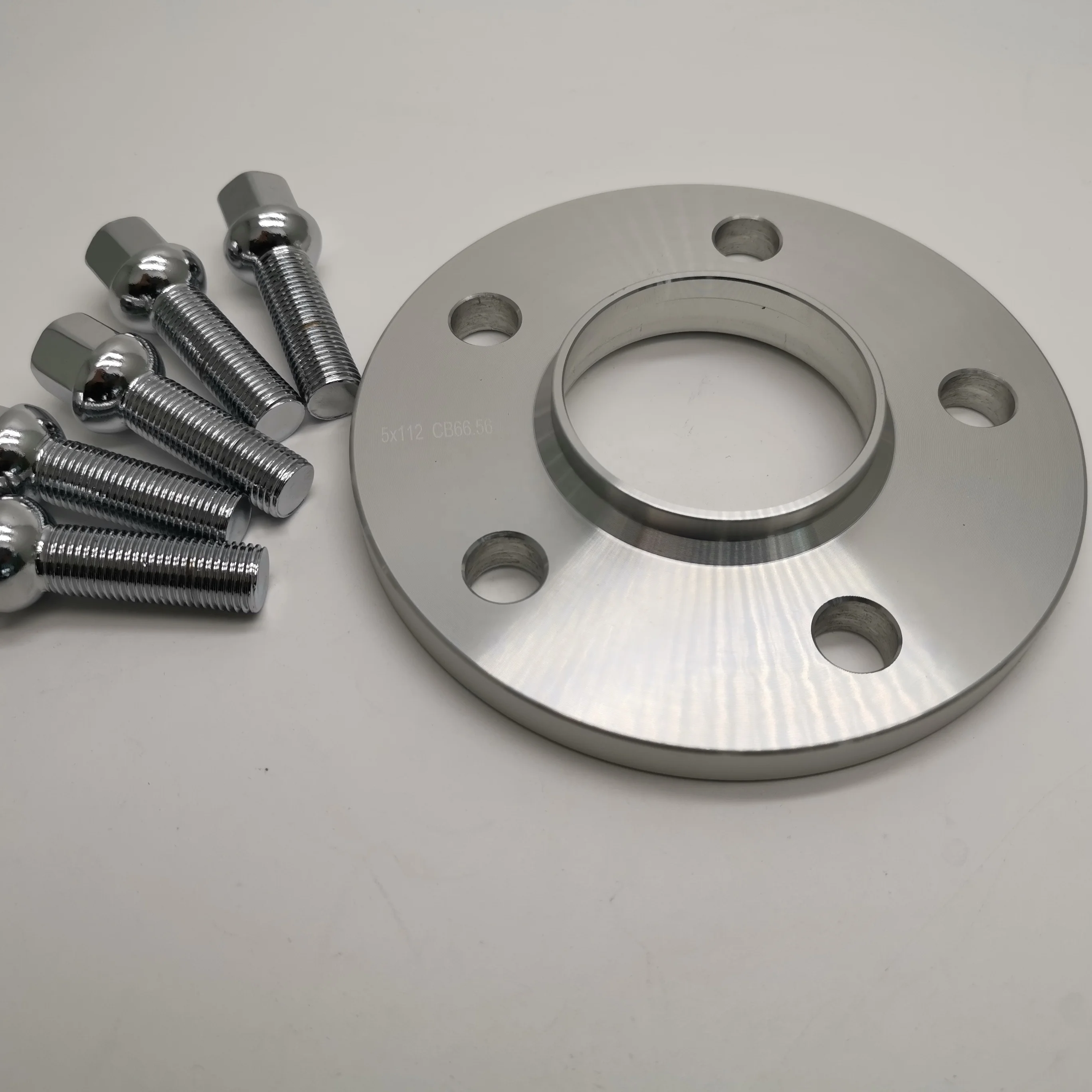 5x112 CB 66.56 THICK 12MM5.jpg