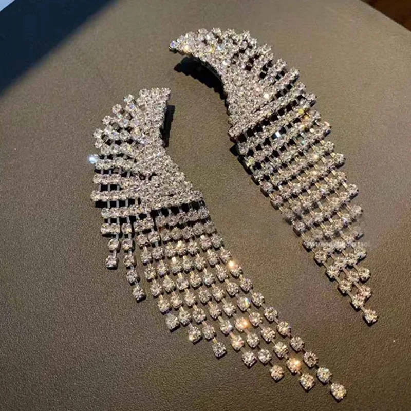 

2021 trendy jewelry moon drop rhinestone statement earrings