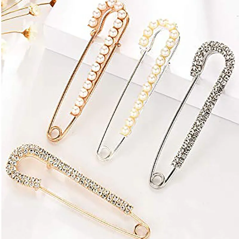 

Latest luxury Rhinestone Custom Brooches Pins High Quality Designer Fashion Jewelry Pearl Women Brooch Safety Pin