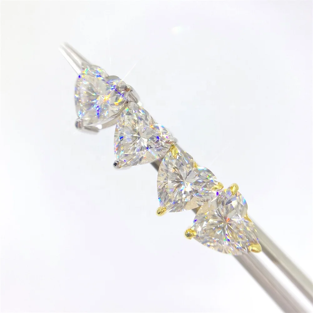 Fashion Jewelry Hip Hop Men Women Gra Moissanite Diamond Gold Plated Silver 925 Sterling Moissanite Heart Stud Earrings