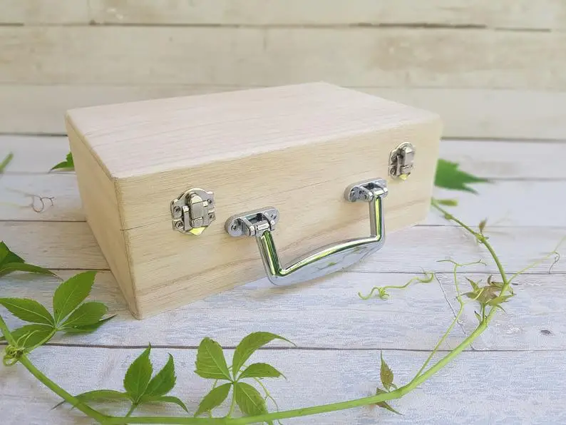 wooden suitcase (2).jpg