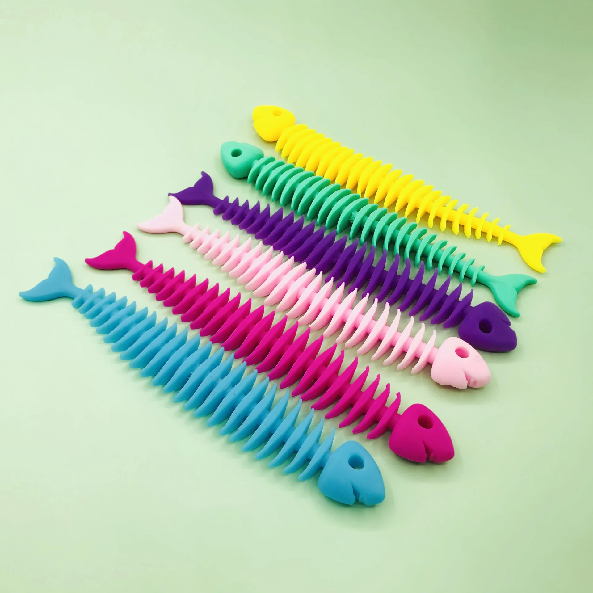 

Wholesale colorful fish decompression modern novel design funny baby toys animal tpr finger toy