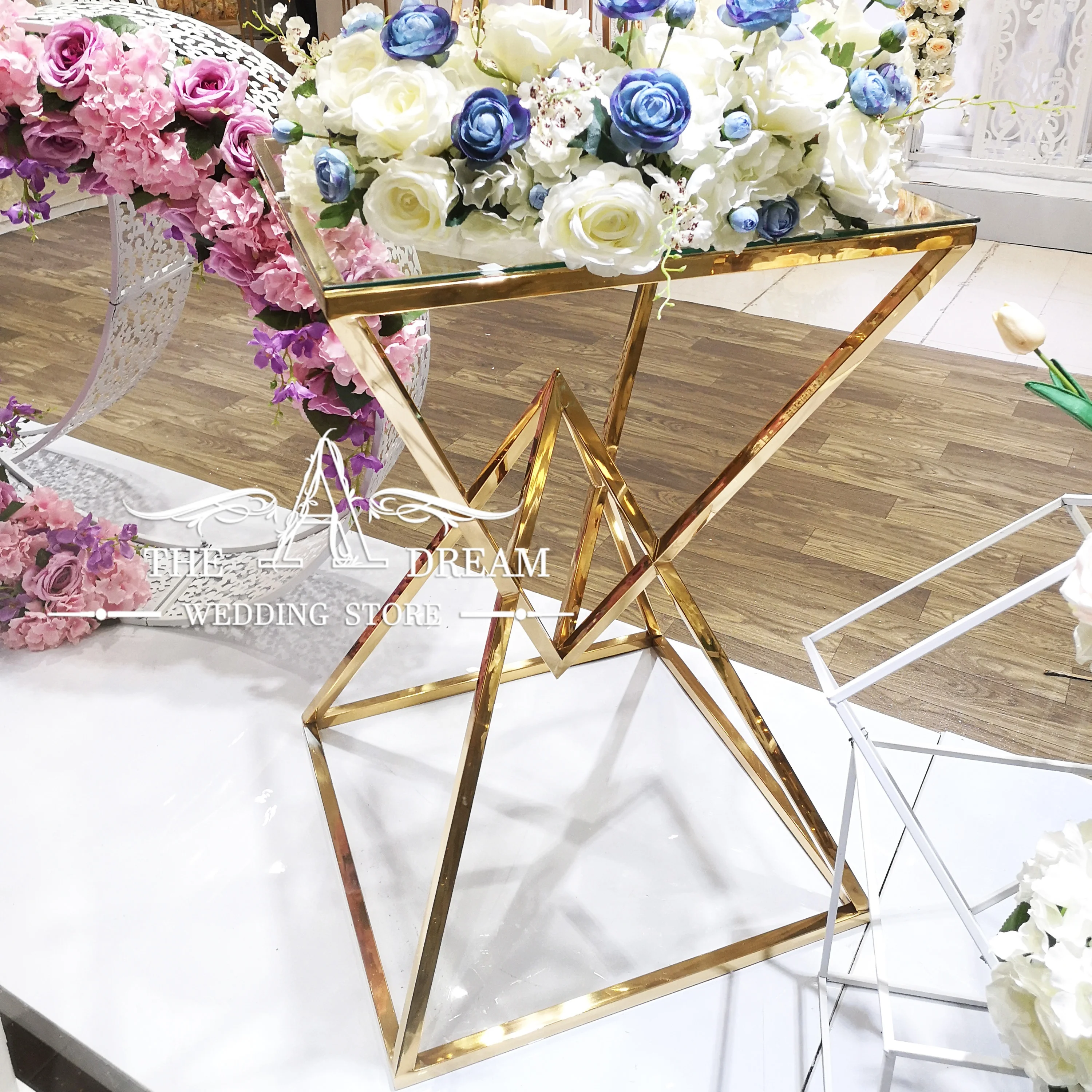 

New Design Diamond Table Modern Stainless Steel Aisle Stand For Wedding Decoration from The A Dream Wedding Store