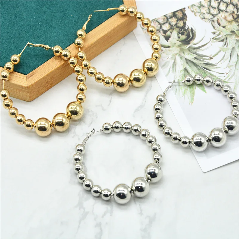 

Creative Gold Silver Tone Metal Beaded C Hoop Earrings Bead C-shaped Circle Hoop Earrings for Girls