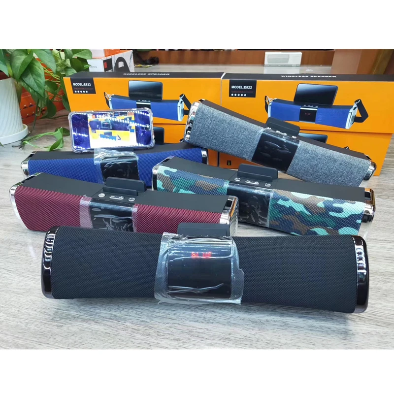 

E19 Wireless Blue-tooth Speaker Outdoor Universal Small Audio Card with phone hodle Instert Large Volume Subwoofer speaker, 5 colors