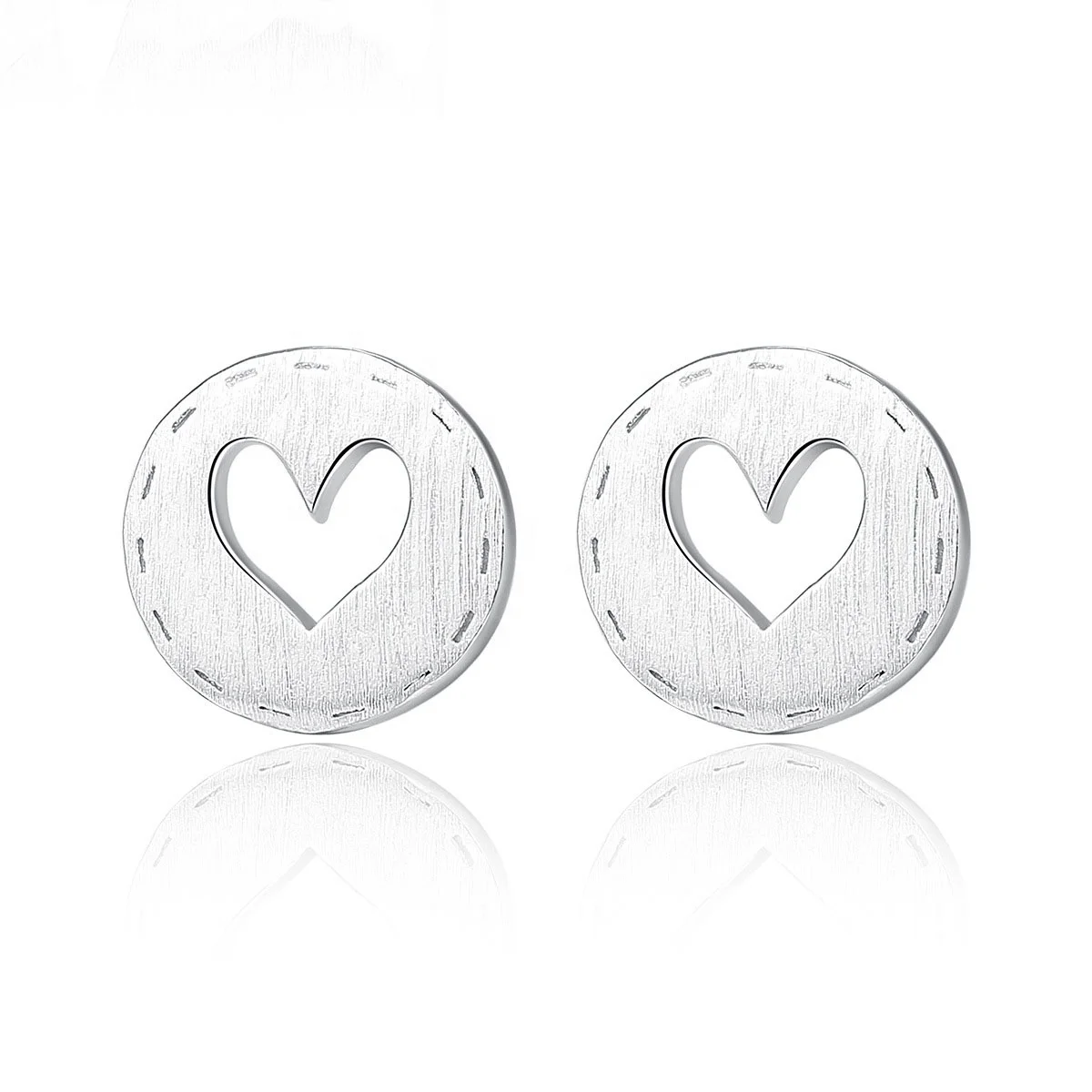 

Simple White Gold Plated 925 Sterling Silver Jewelry Hollow Heart Round Stud Earrings