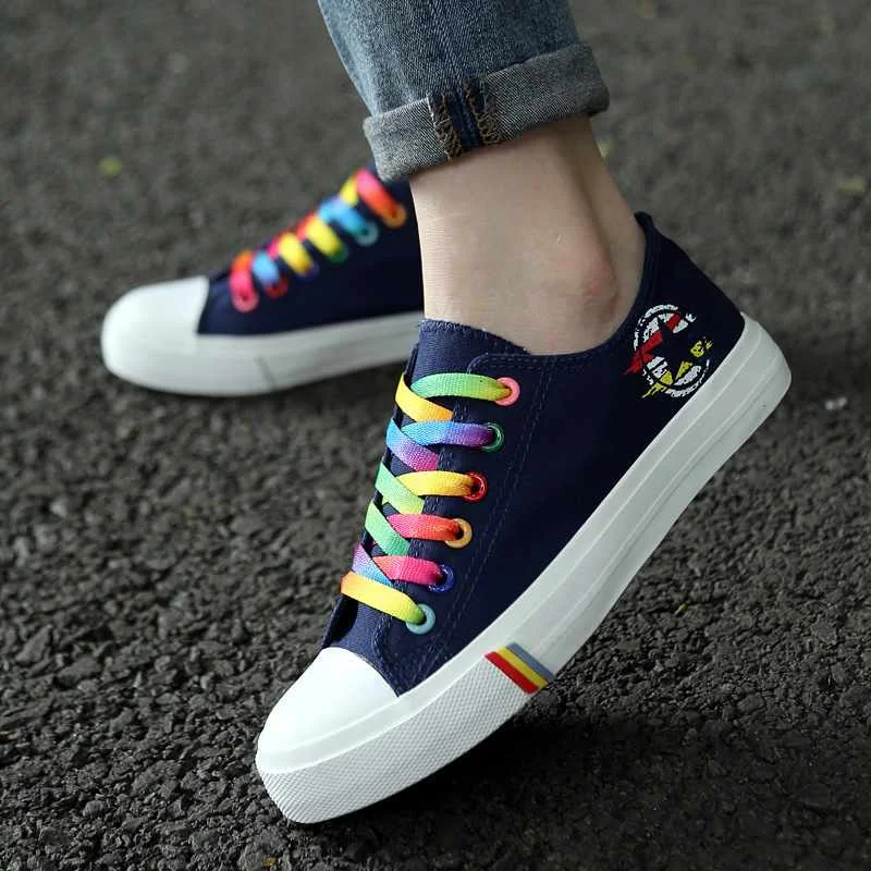 

2019 Spring New Model Women`s Casual Shoes Classic Canvas Shoes Women Wholesale, Black blue