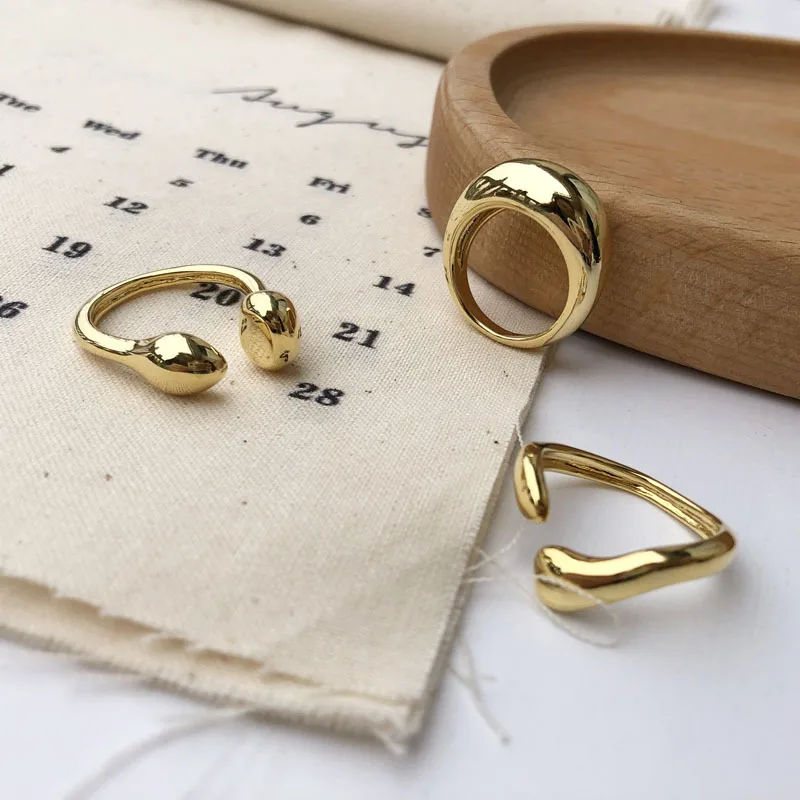 

Hip Hops 18K Gold Plated Smooth Round Open Rings Simple Geometric Irregular Glossy Statement Hoop Rings