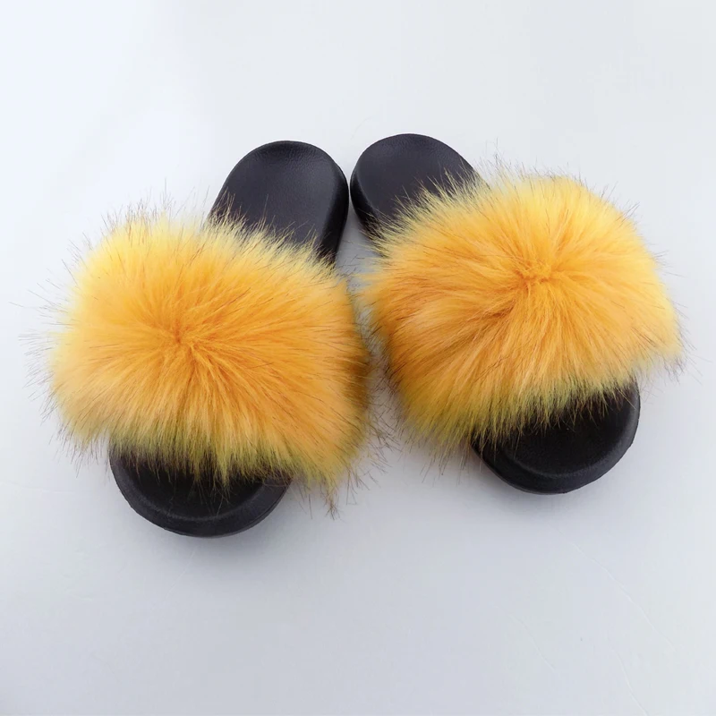 

2020 wholesale outdoor fluffy korean flat womens slippers, Pink,red ,black ,green ,orange ,brown and so on