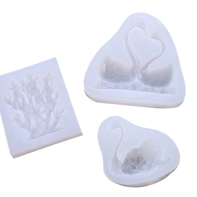 

Silicone Chocolate Mold Swan Shape Silicone Biscuit Mold Chocolate Baking Mold, White