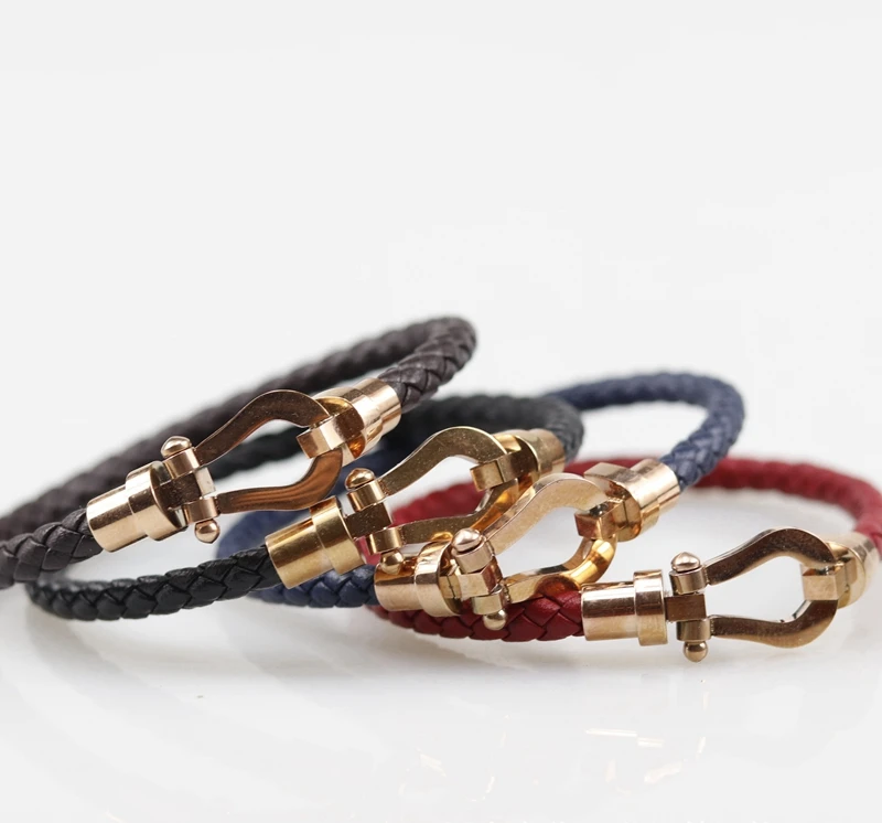 

Foreign Trade Hot Sale Real Leather Bracelet Stainless Steel Horse's Hoof Magnetic Buckle Mens Leather Bracelet
