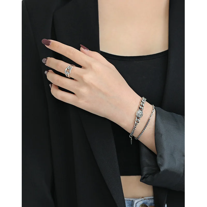

Korean version of S925 sterling silver bracelet ins retro box chain chain bracelet female personality wild silver chain jewelry