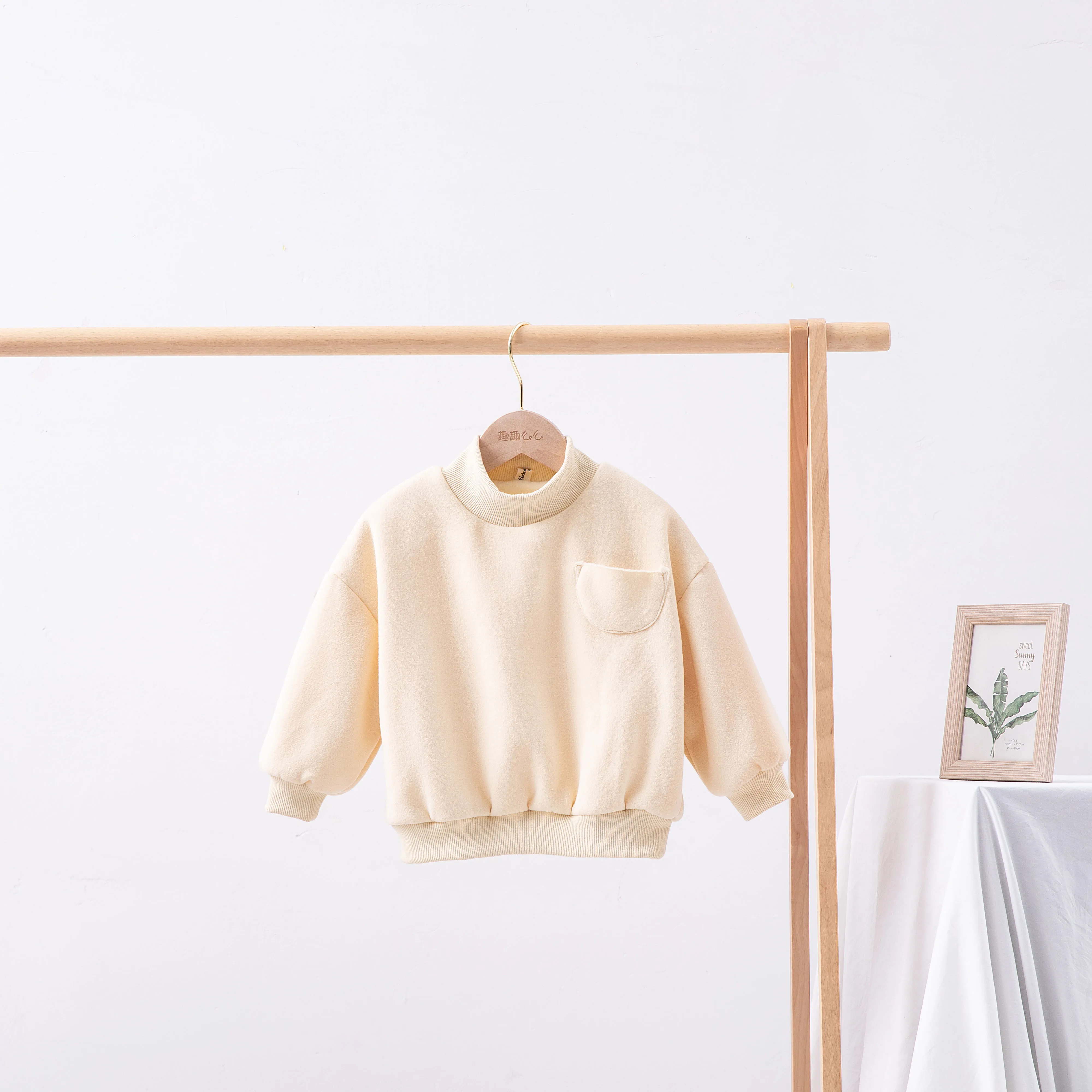 
kids clothing of winter thicken pullover with velvet children sweatershirt boys and girls warm jumper 