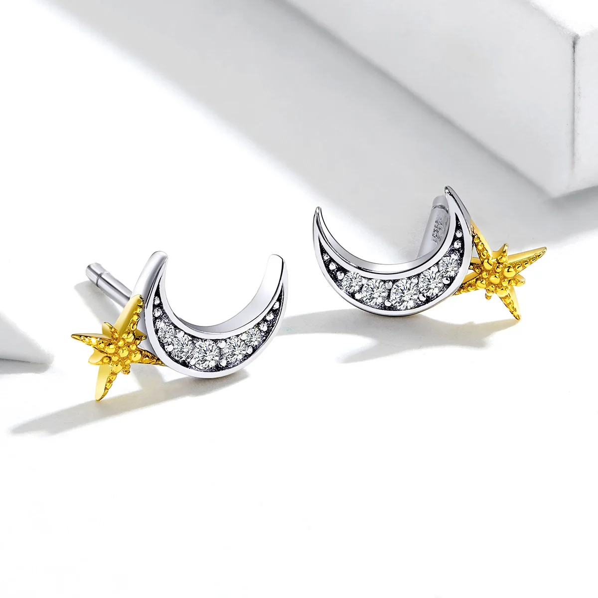 

Factory Sale Genuine Gold Plated Moon Star Earrings 925 Silver Women Wholesale