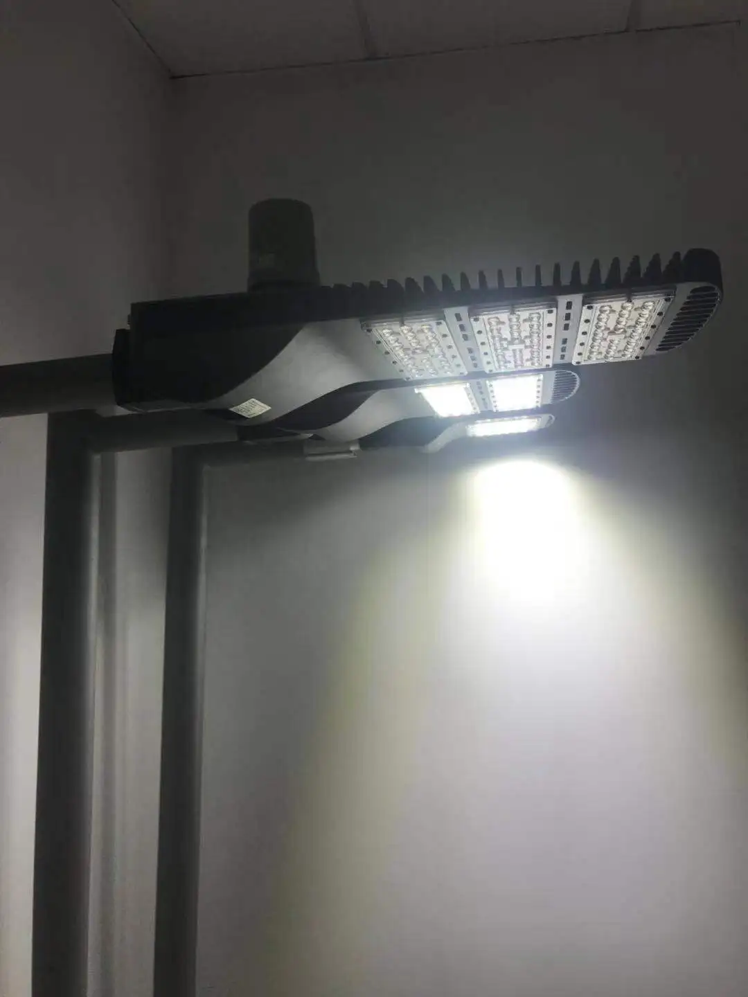 Sharp unique design Sword series 70w LORA system NEMA 7 pin Socket 0-10v dimmable LED street light - ANKUX.COM