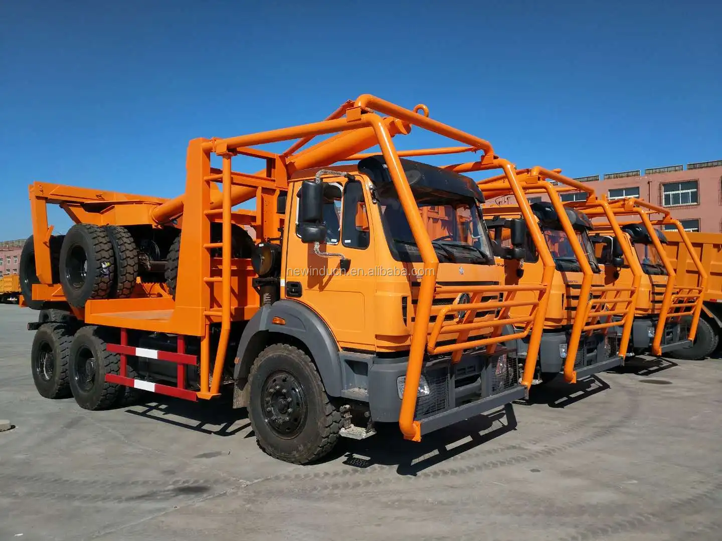 sinotruk howo 6x6 all-wheel logging truck tractor truck