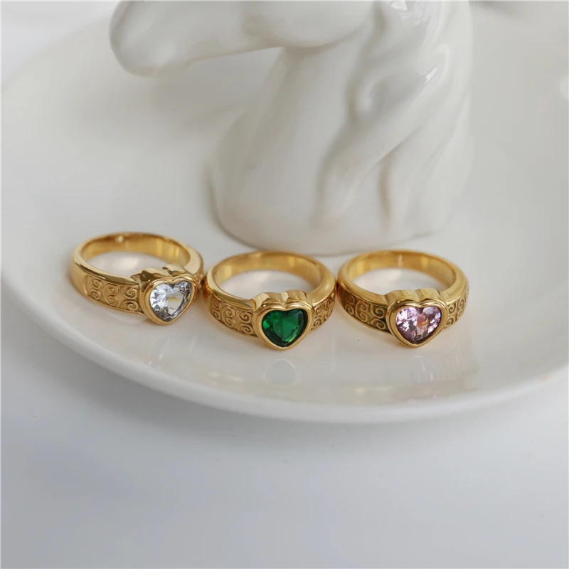 

Vintage Pink Emerald Clear Zircon Heart Stainless Steel Rings for Women Waterproof Gold Jewelry Drop Shipping