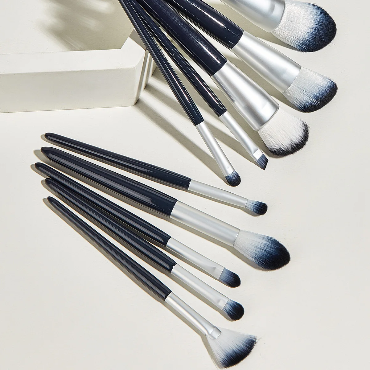 

10 Pack Face Eyebrow Eye Shadow brushes makeup kit for women full kit make-up brushes, Purple