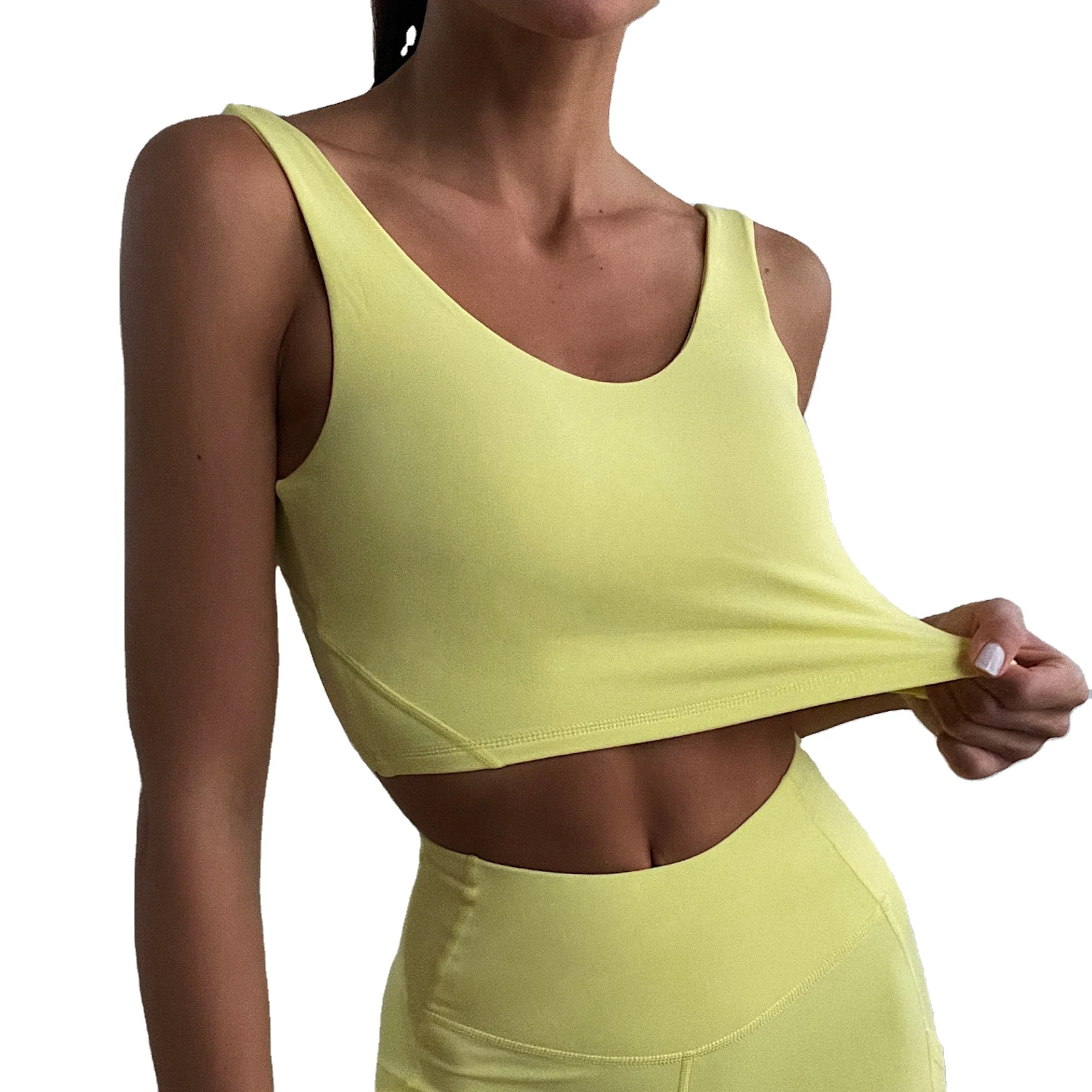 

Girls Soft Sportswear Two Piece Bra And Short Tracksuit High Quality Yoga Set Women pockets designs, As picture