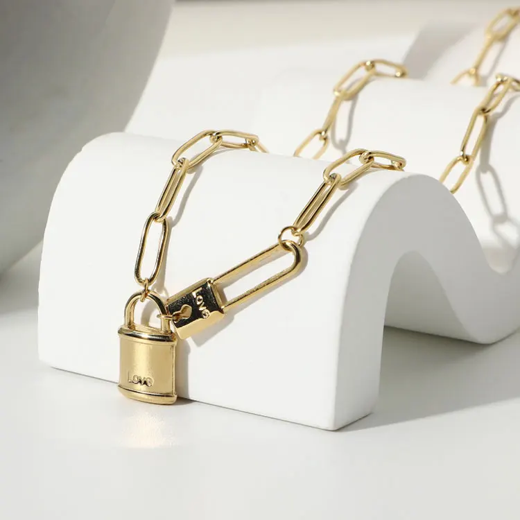 

European and American 14K Gold Plated Couple Necklace Jewelry Paper Clip Lock Pendant Necklace