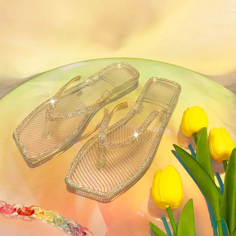 

Summer 2022 fashion jelly ladies flip flop Luxury Mini Miller Flip Flop Slipper Beach Outdoor Slipper jelly pvc slipper, As shown