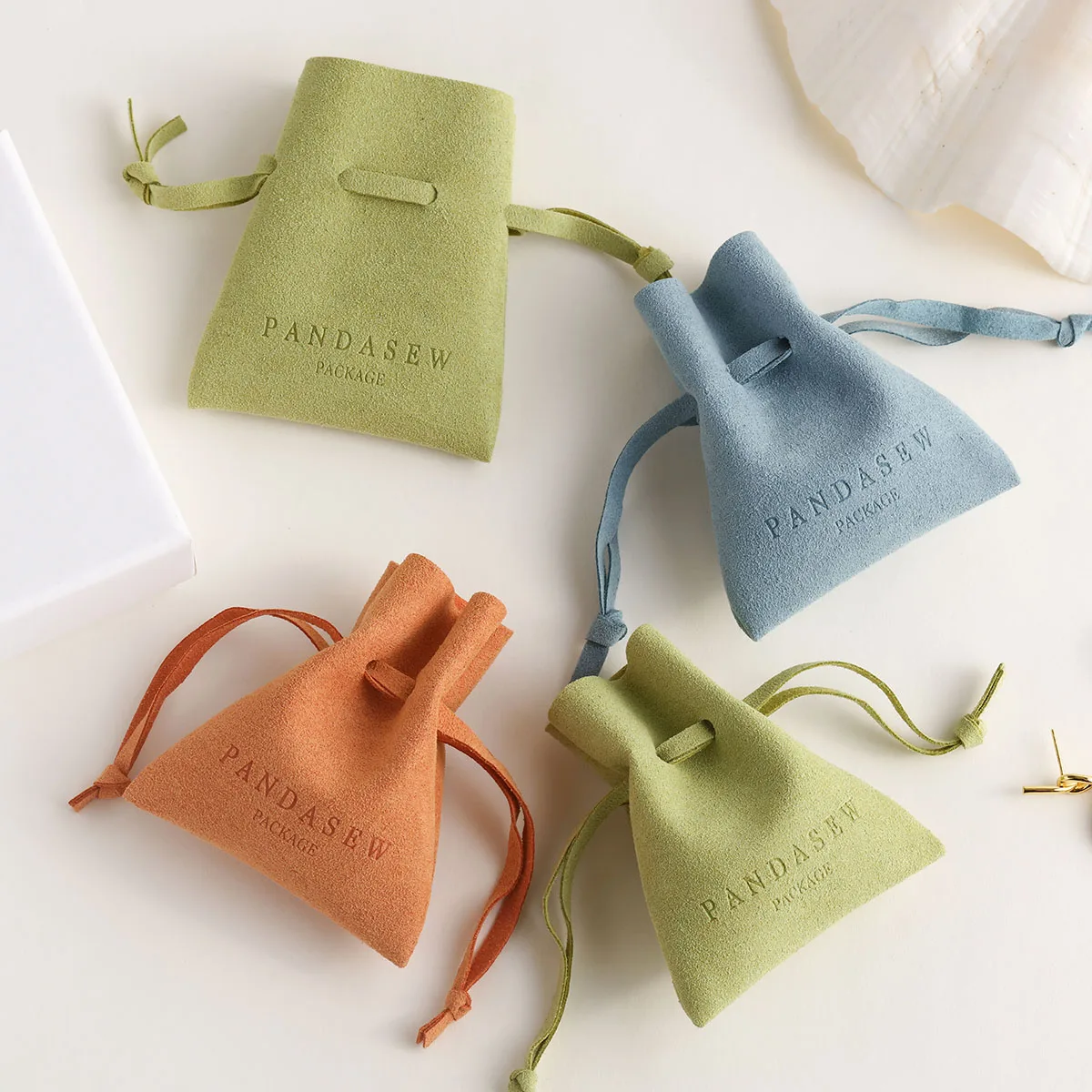 

Wholesale Suede Microfiber Velvet Pouches Custom Logo Jewelry Packaging Grey Green Personalised Drawstring Jewelry Pouches, Black, blue, red, pink, beige, coffee, khaki etc