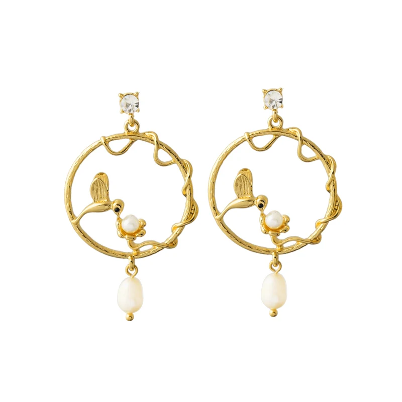 

e9122329 New Arrival Long Gold Plated Hollow Hoop Cute Bird Mabe Freshwater Pearl Dangle Handmade Pendant Earrings