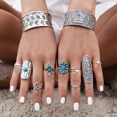 Ethnic Bohemian Women Jewelry Mid Finger Cactus Flower Ring Set Antique Silver Carved Totem Ring Set
Ethnic Bohemian Women Jewelry Mid Finger Cactus Flower Ring Set Antique Silver Carved Totem Ring Set