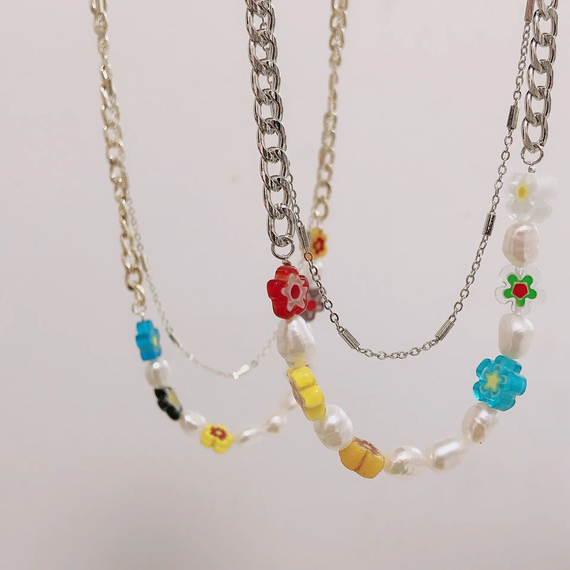 

Vintage Design Handmade Double Layered Necklace Colorful Resin Acrylic Flower Beads Fresh Water Pearl Beads Necklace, Gold/silver